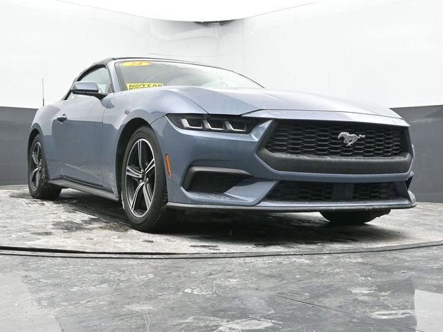 Used 2024 Ford Mustang Premium image 42