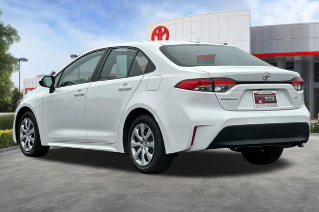 Certified 2024 Toyota Corolla LE FWD image 7