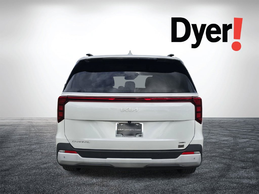 Certified 2025 Kia Carnival EX FWD image 5