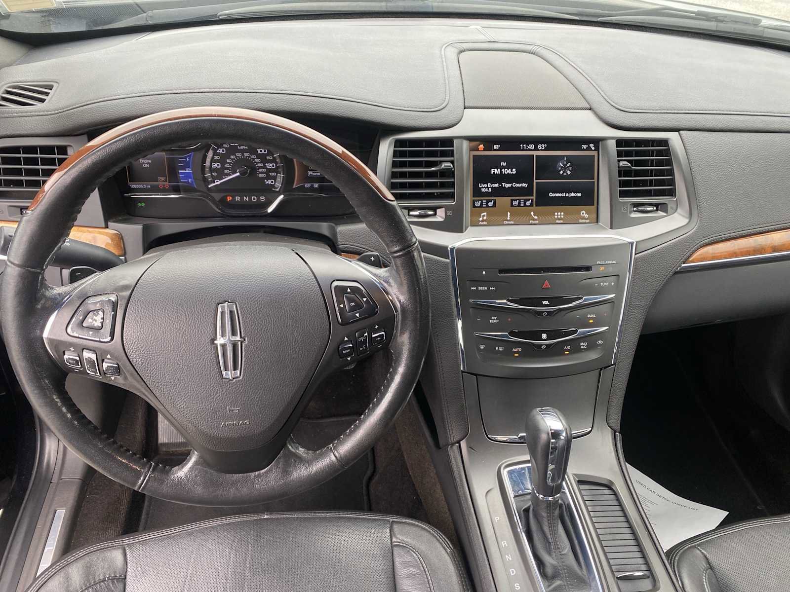 Used 2016 Lincoln MKS image 13