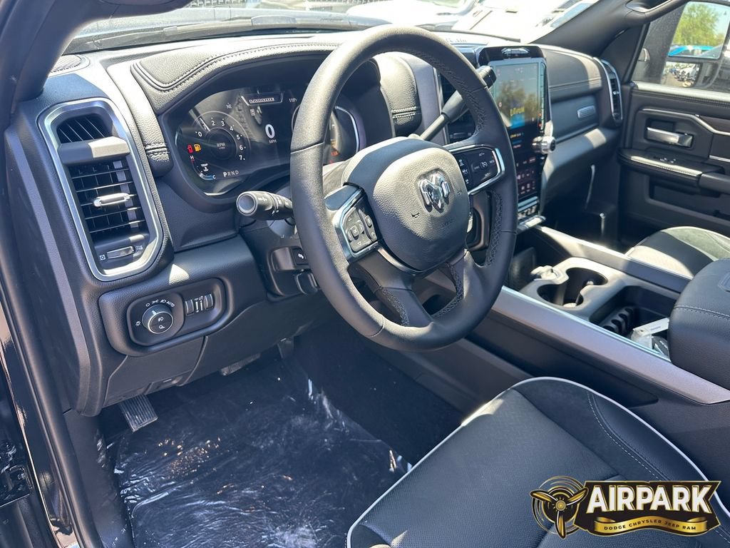New 2025 RAM 2500 Laramie w/ Night Edition AWD/4WD image 15