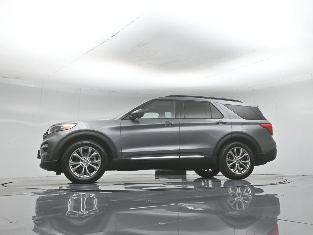 Certified 2021 Ford Explorer XLT w/ Equipment Group 202A RWD image 56