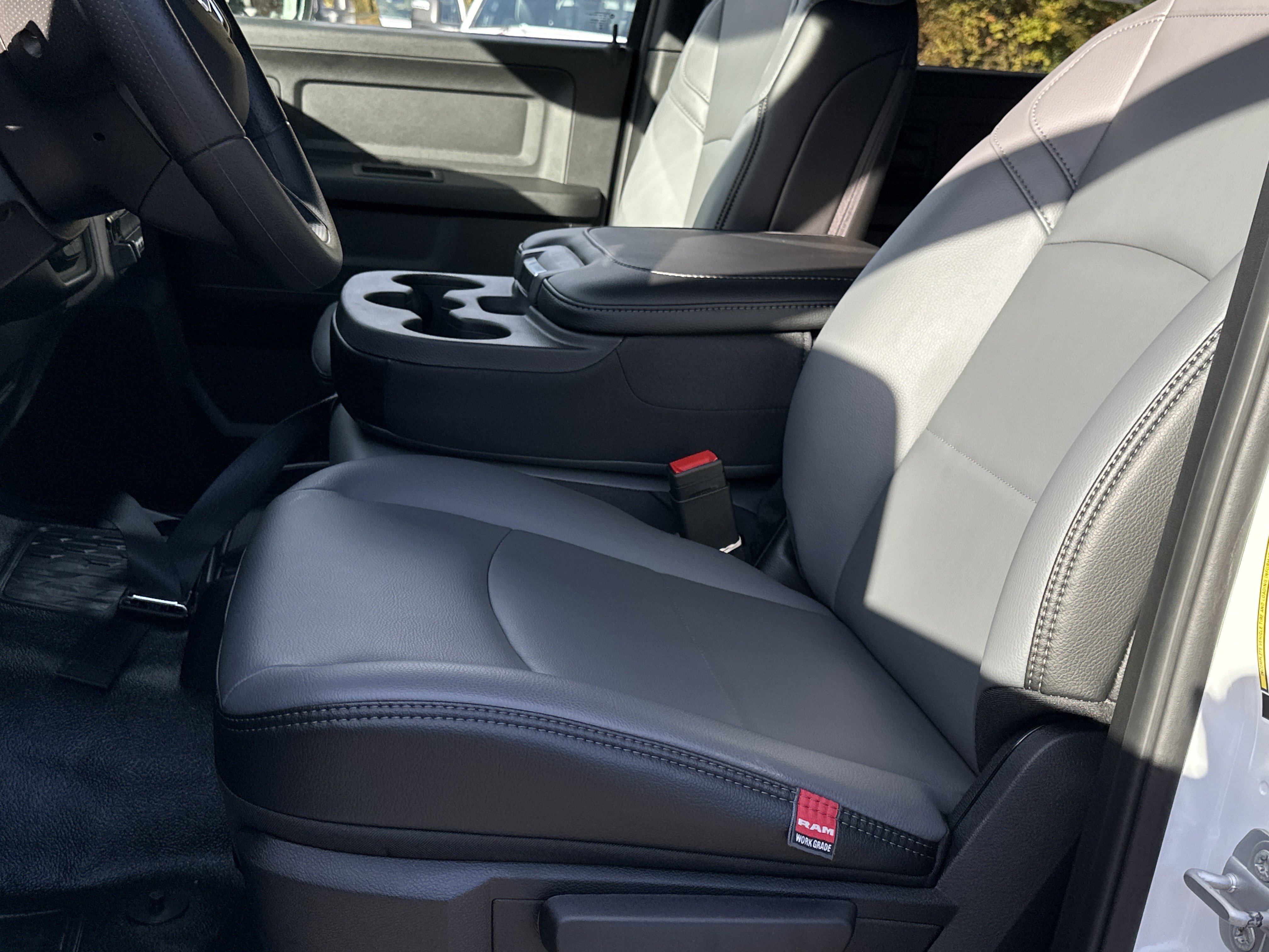 New 2026 RAM 5500 Tradesman w/ Chrome Appearance Group image 12