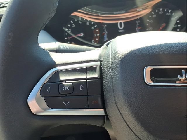 Used 2023 Jeep Compass Limited AWD/4WD image 19