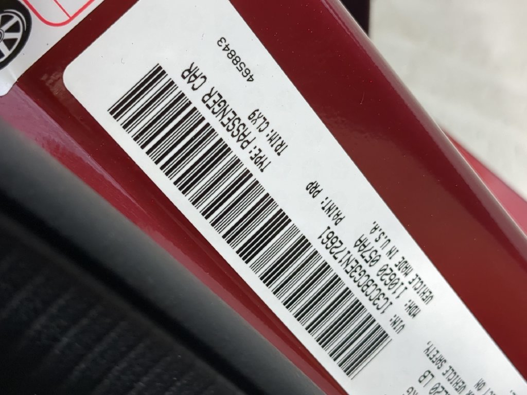 Used 2014 Chrysler 200 Limited FWD image 35
