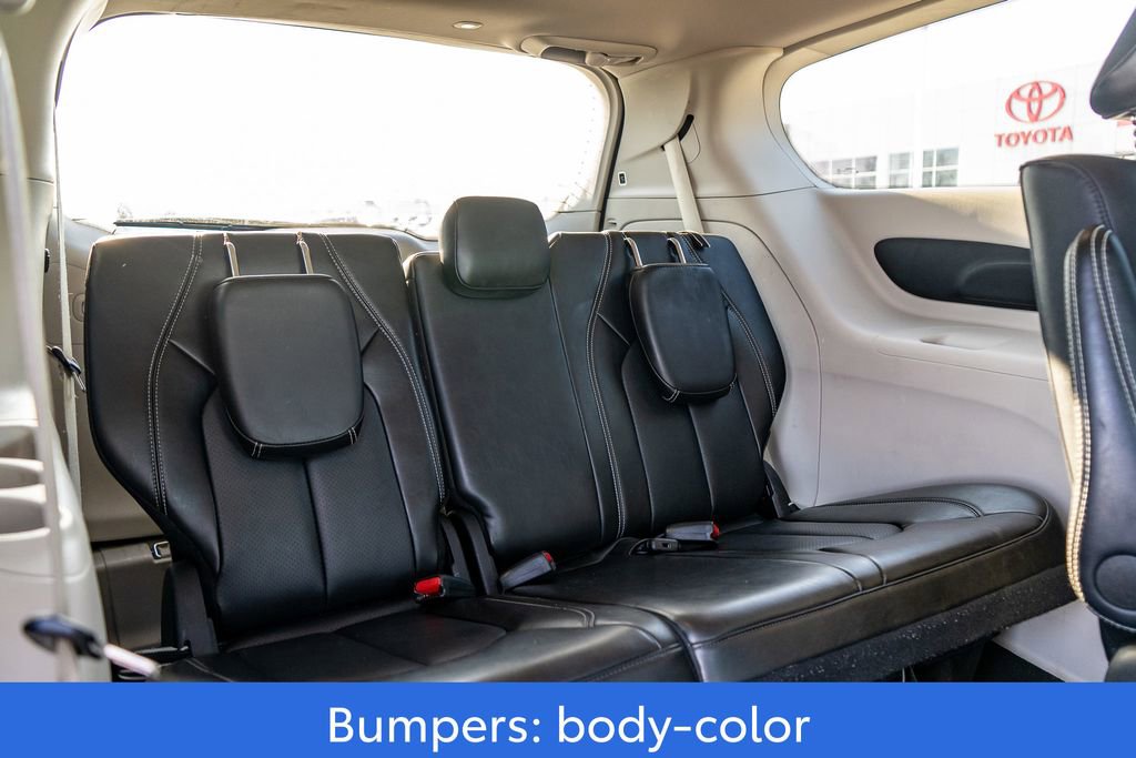 Used 2024 Chrysler Pacifica Select image 14