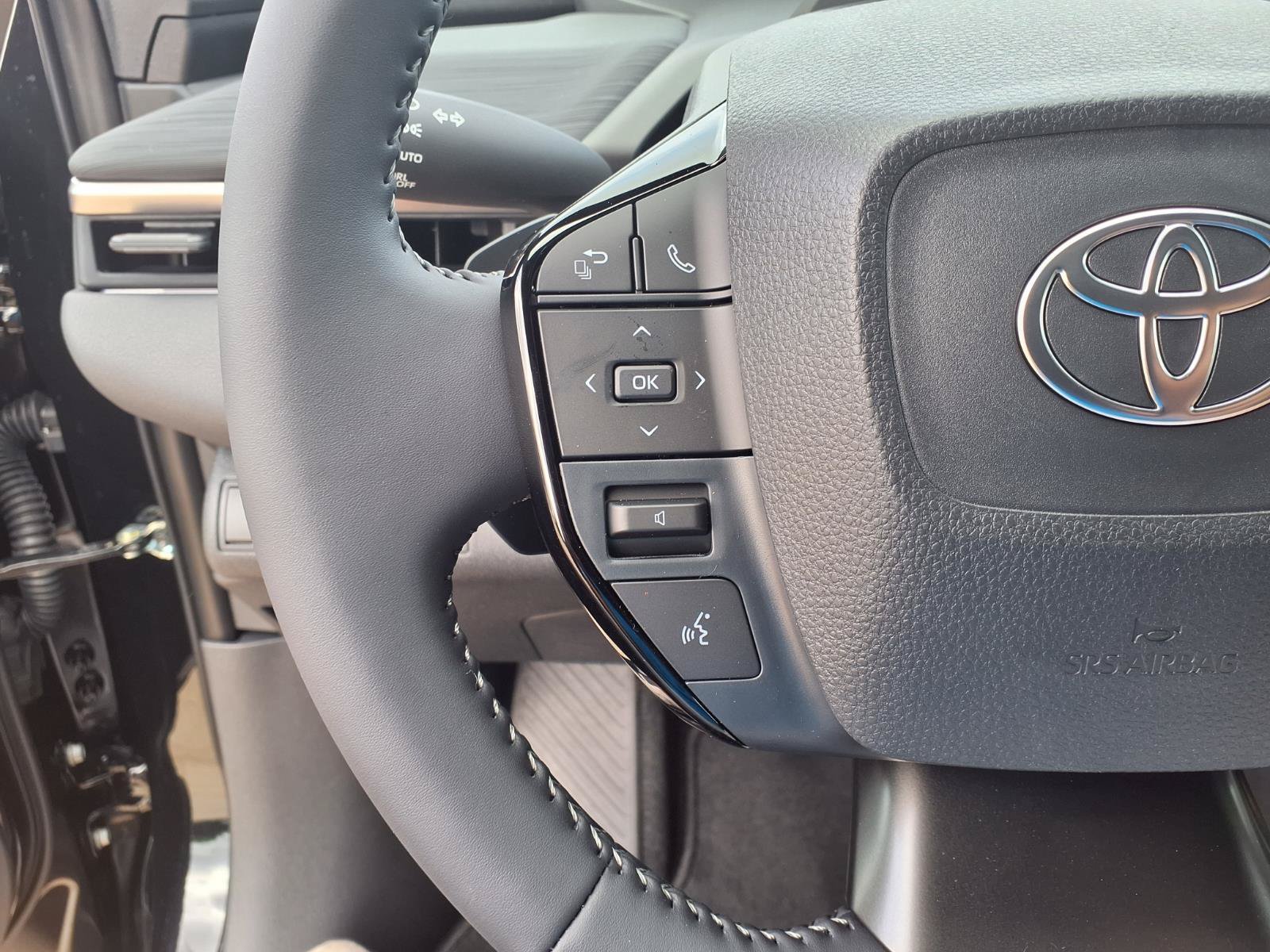 New 2026 Toyota C-HR AWD/4WD image 18