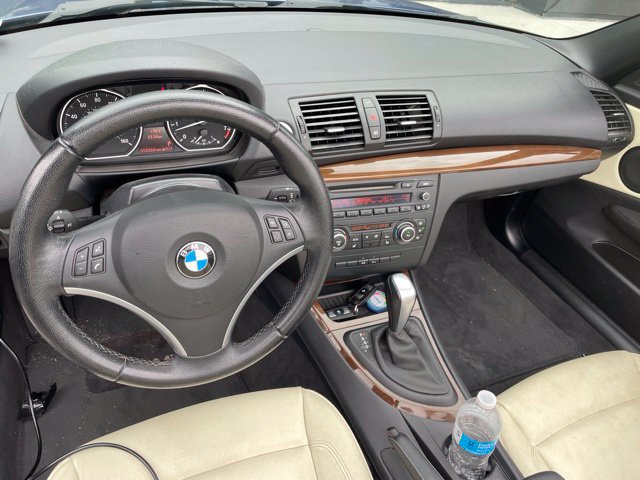 Used 2011 BMW 128i Convertible RWD image 6