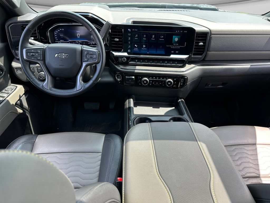 Used 2024 Chevrolet Silverado 2500 ZR2 w/ Technology Package AWD/4WD image 21
