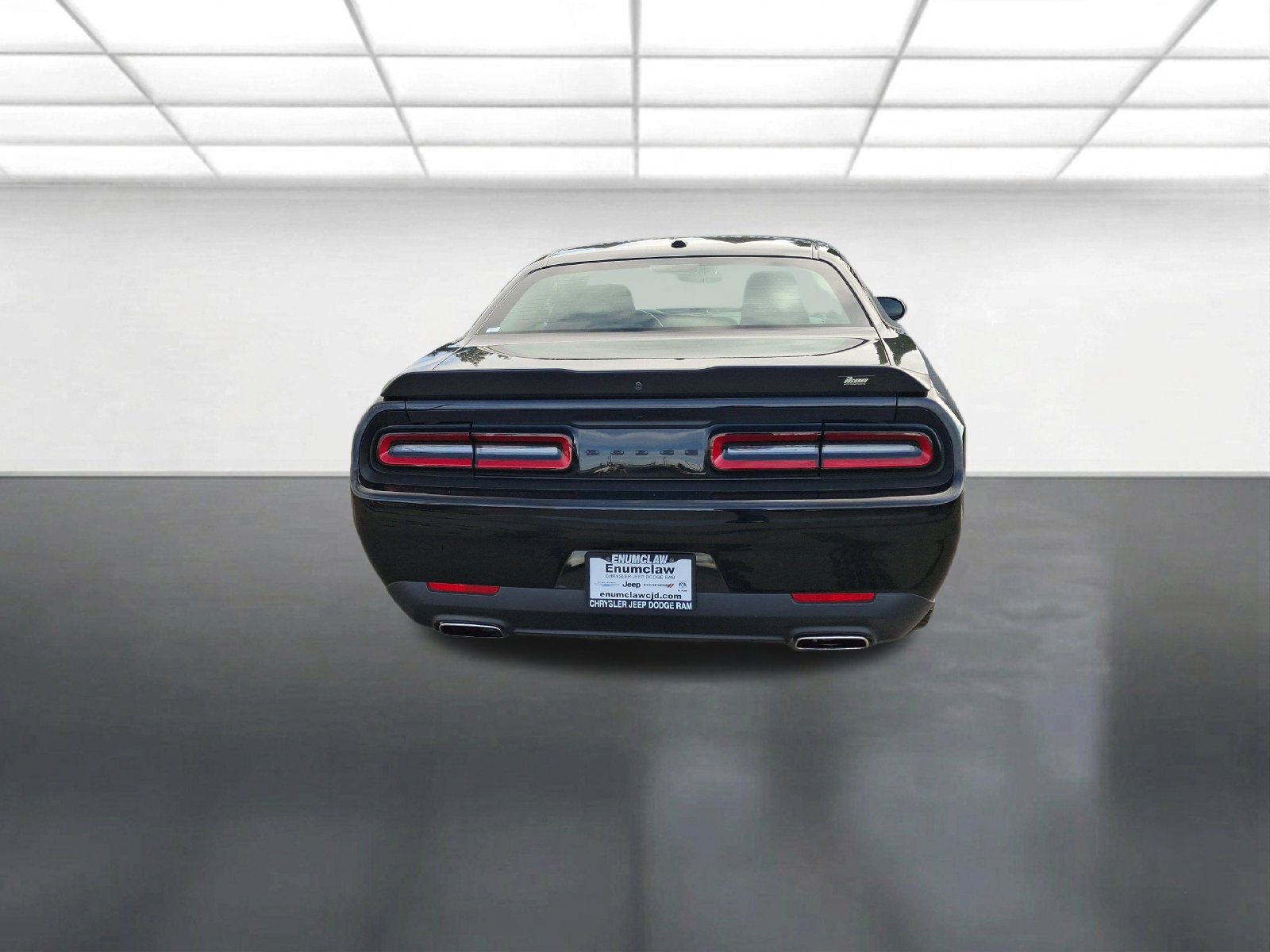 Certified 2023 Dodge Challenger SXT w/ Blacktop Package RWD image 4
