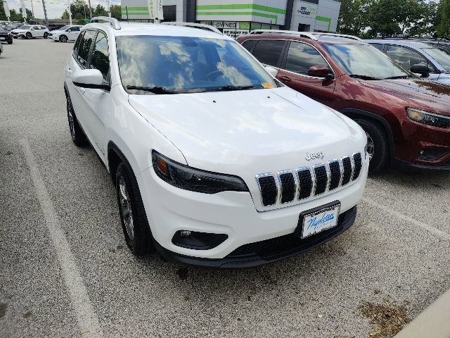 Used 2020 Jeep Cherokee Latitude Plus w/ Cold Weather Group FWD image 19