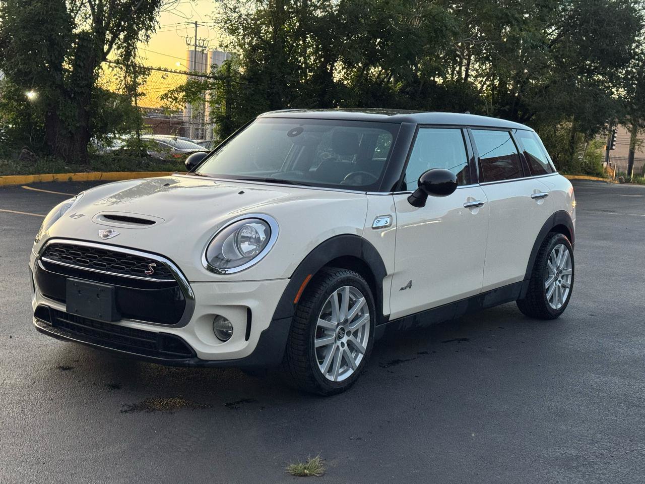 Used 2017 MINI Cooper Clubman S AWD/4WD image 4