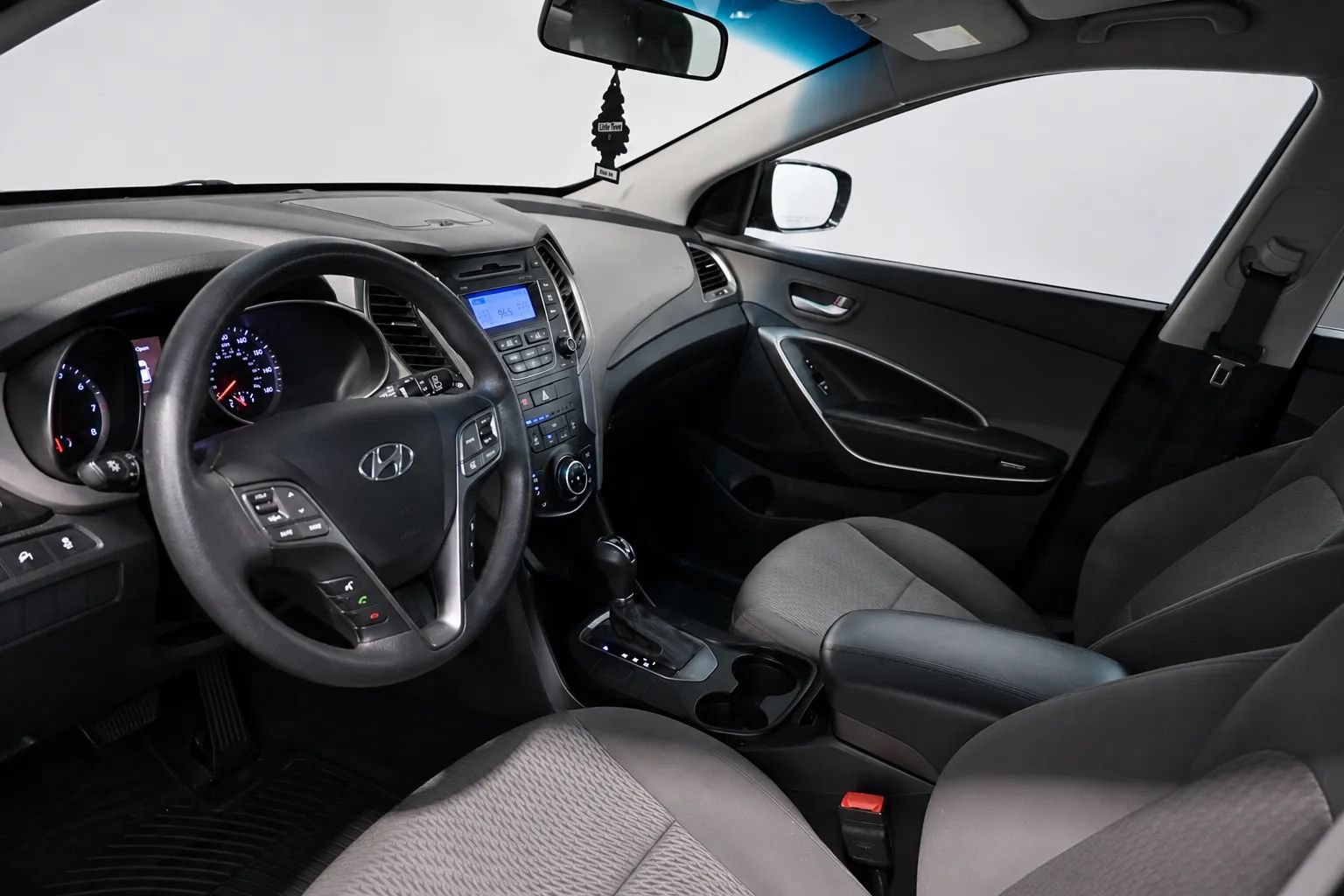 Used 2016 Hyundai Santa Fe Sport FWD image 10