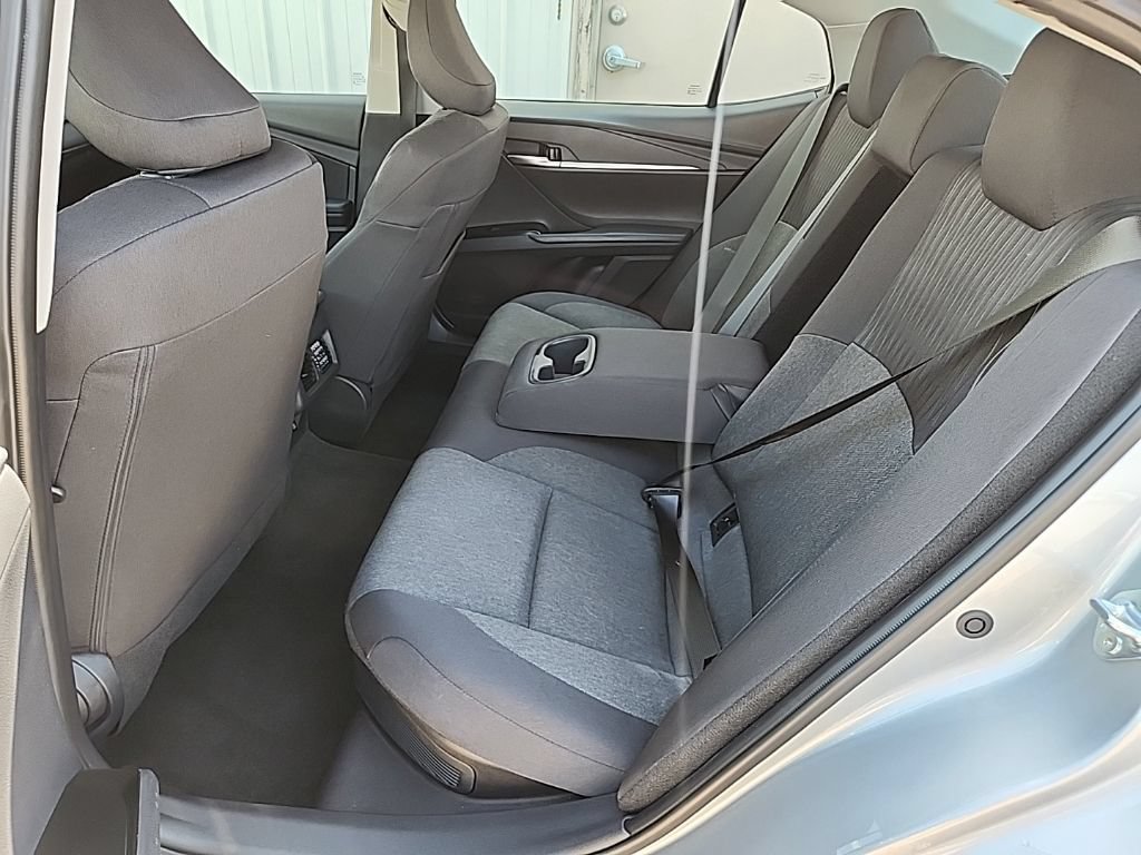Used 2026 Toyota Camry LE FWD image 28