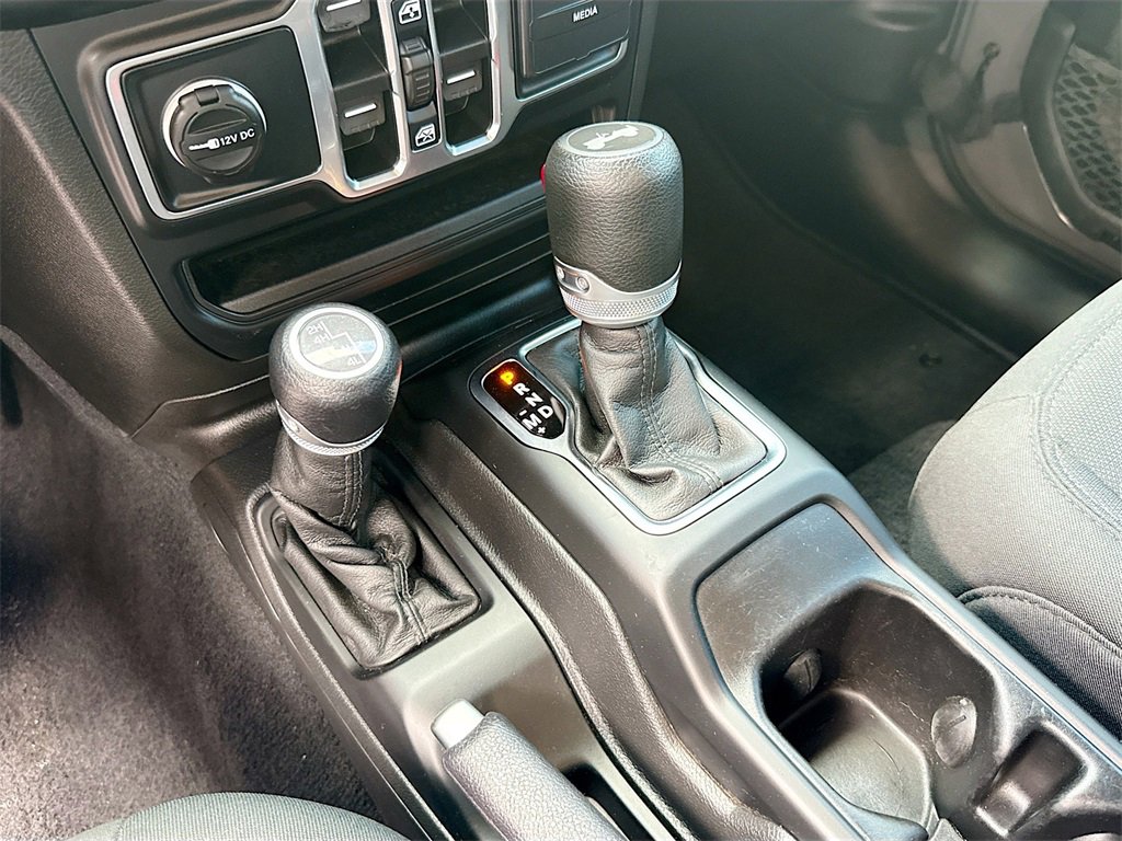 Used 2021 Jeep Wrangler Unlimited Sport image 17