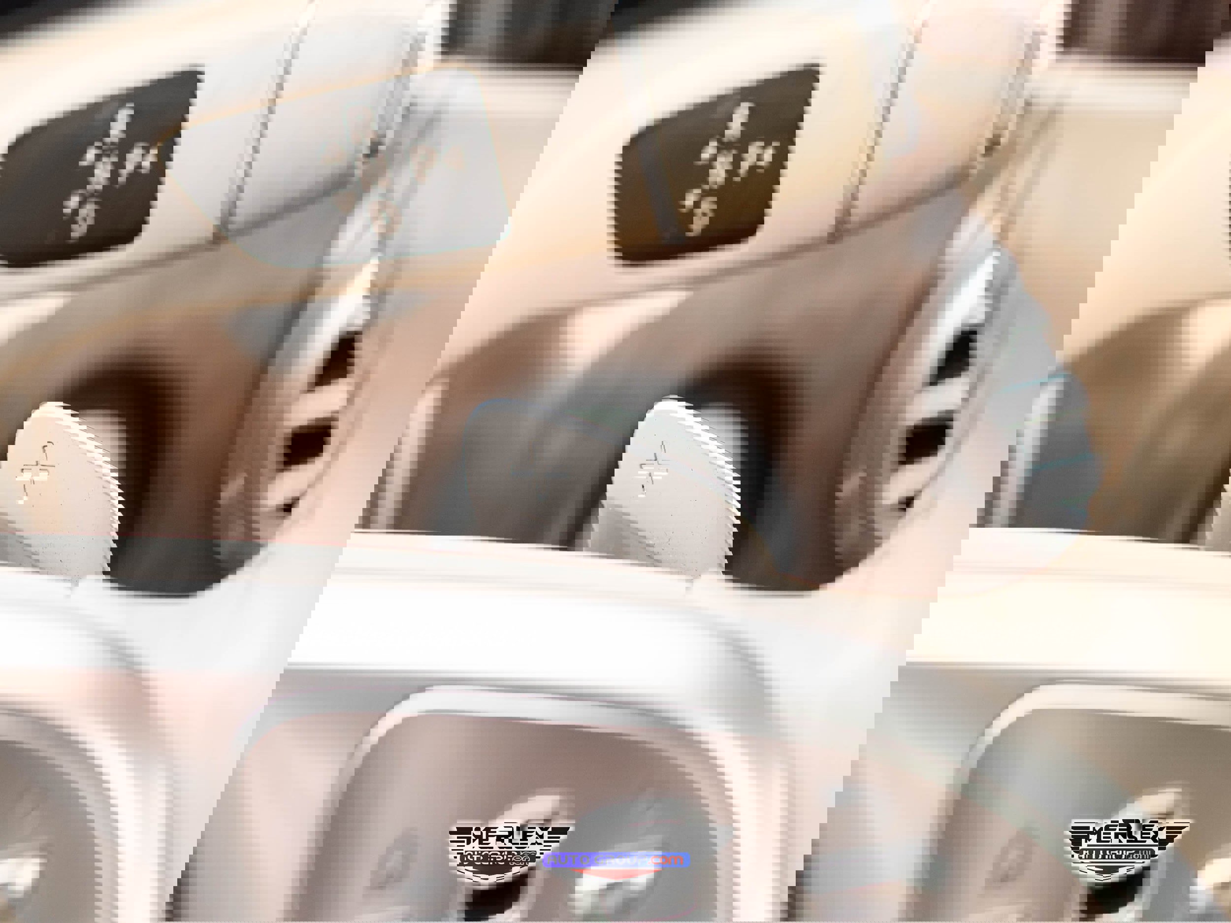 Used 2019 Mercedes-Benz S 560 Sedan image 25