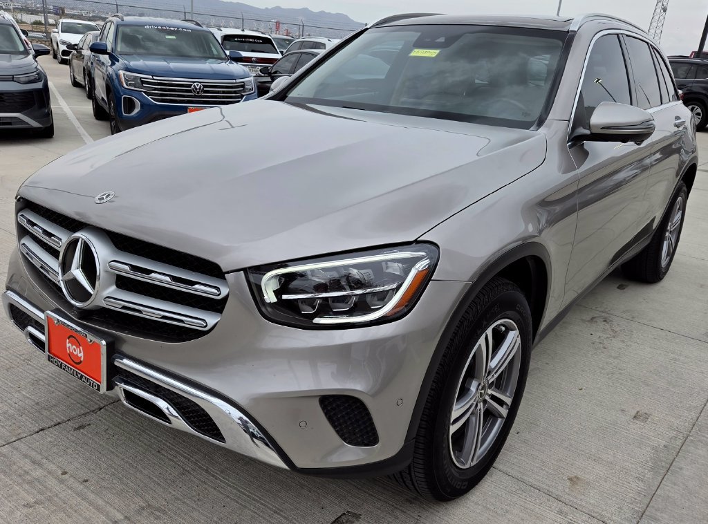 Used 2022 Mercedes-Benz GLC 300 image 3