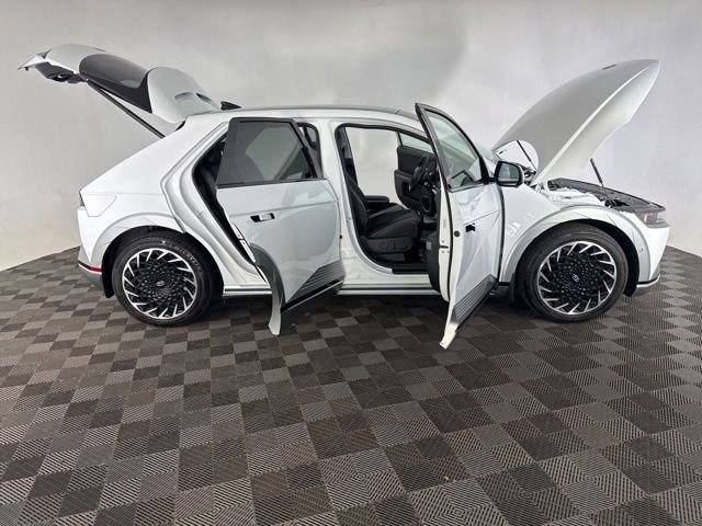 Used 2023 Hyundai Ioniq 5 Limited AWD/4WD image 14