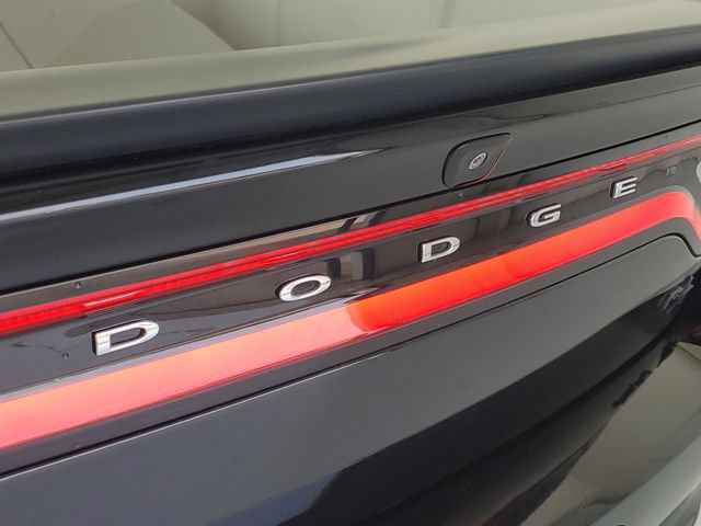 Used 2016 Dodge Charger R/T w/ Navigation & Travel Group RWD image 9