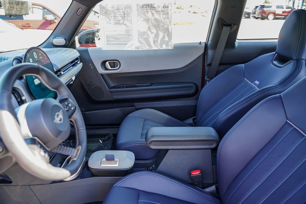 Used 2025 MINI Cooper S image 17