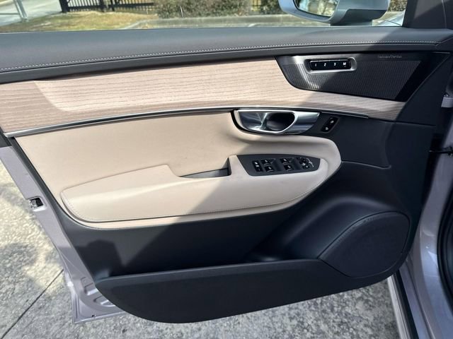 New 2026 Volvo XC90 B6 Ultra image 21