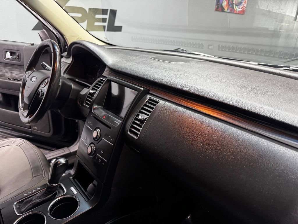 Used 2018 Ford Flex SEL w/ Equipment Group 202A image 55