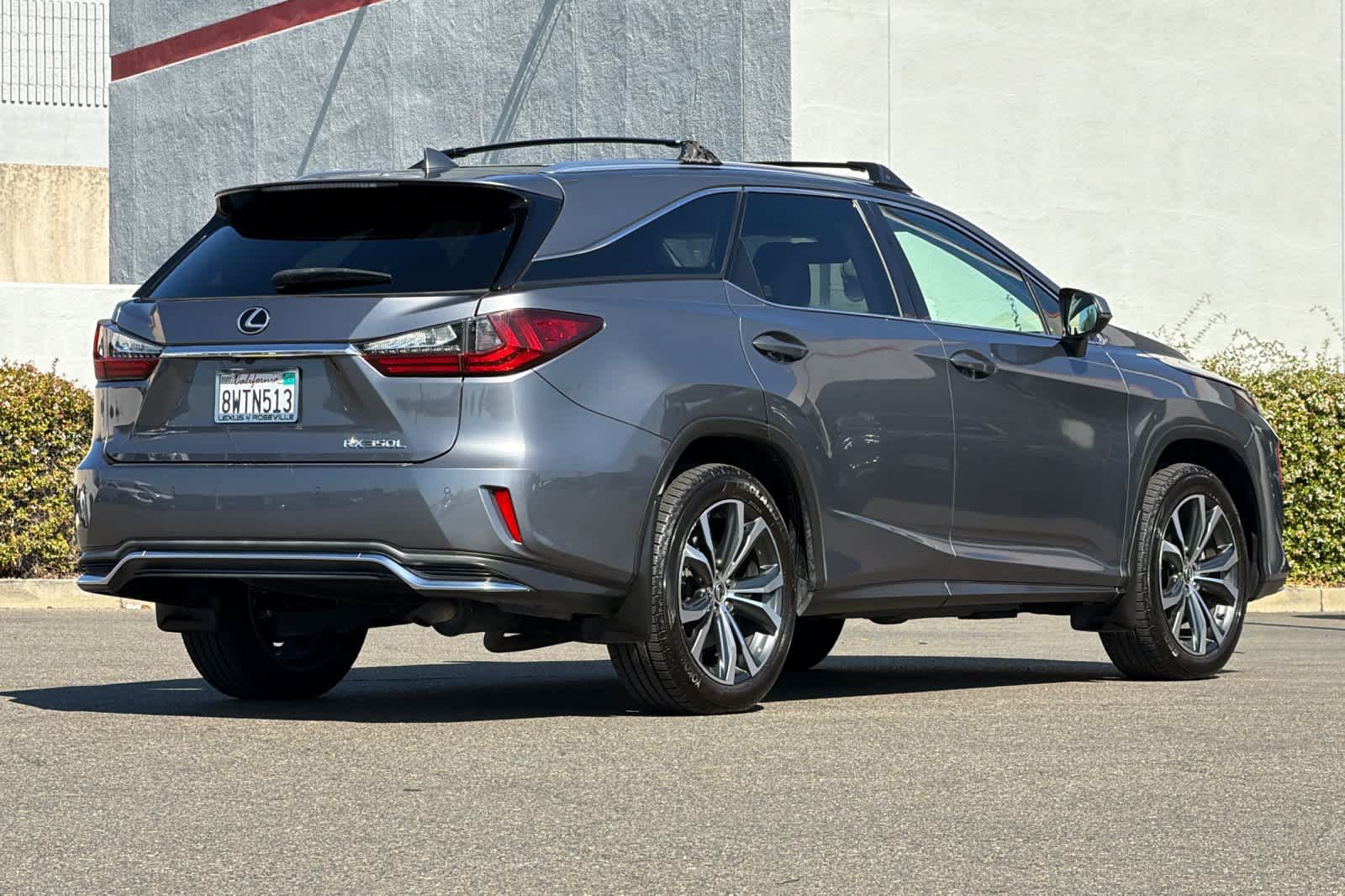 Used 2021 Lexus RX 350L Premium w/ Premium Package AWD/4WD image 2