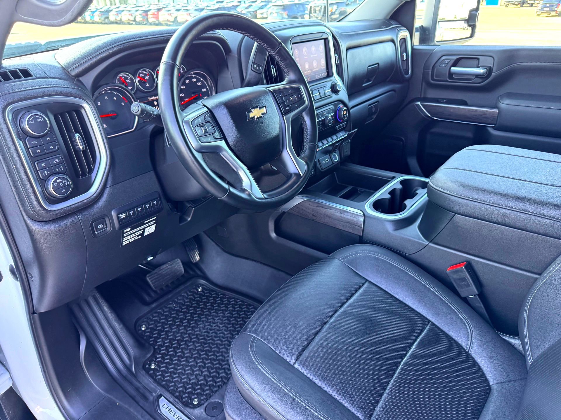 Used 2023 Chevrolet Silverado 2500 LTZ w/ LTZ Convenience Package image 11