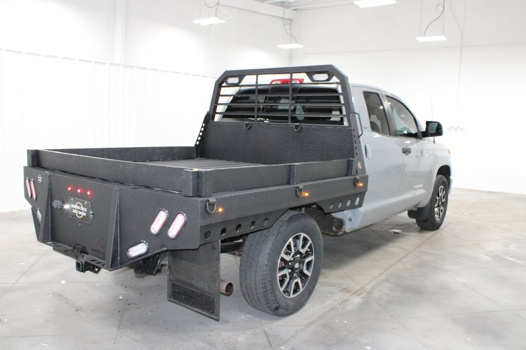 Used 2018 Toyota Tundra SR5 w/ TRD Off Road Package AWD/4WD image 9