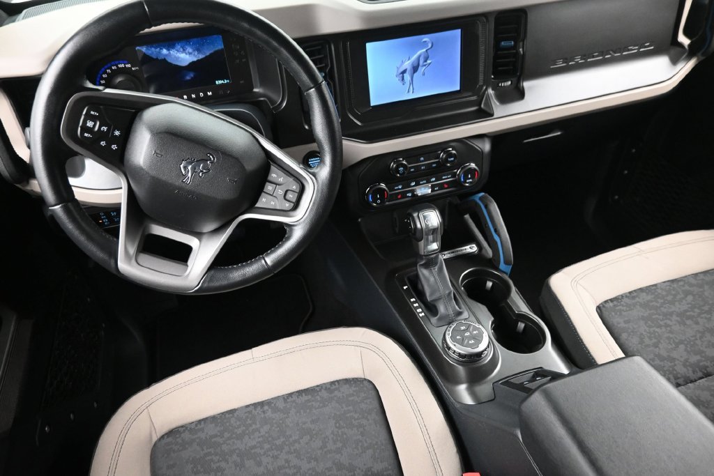 Used 2022 Ford Bronco Wildtrak AWD/4WD image 16