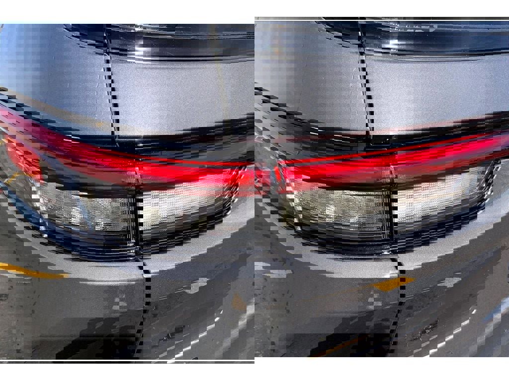 Used 2024 Jeep Grand Cherokee L Laredo image 31