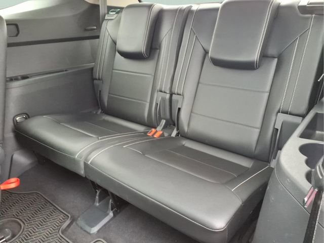 Used 2022 Volkswagen Atlas SEL R-Line image 22