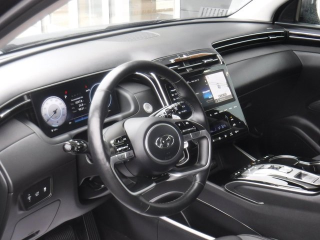 Used 2024 Hyundai Tucson Limited image 17