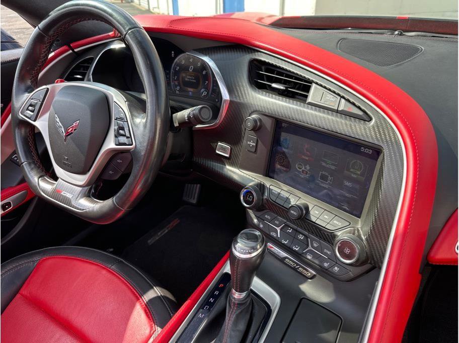 Used 2017 Chevrolet Corvette Z06 image 32