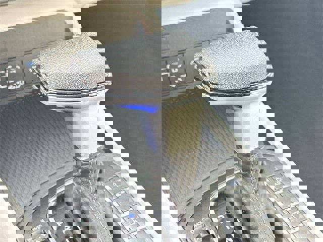 Used 2024 Hyundai Kona SE image 28