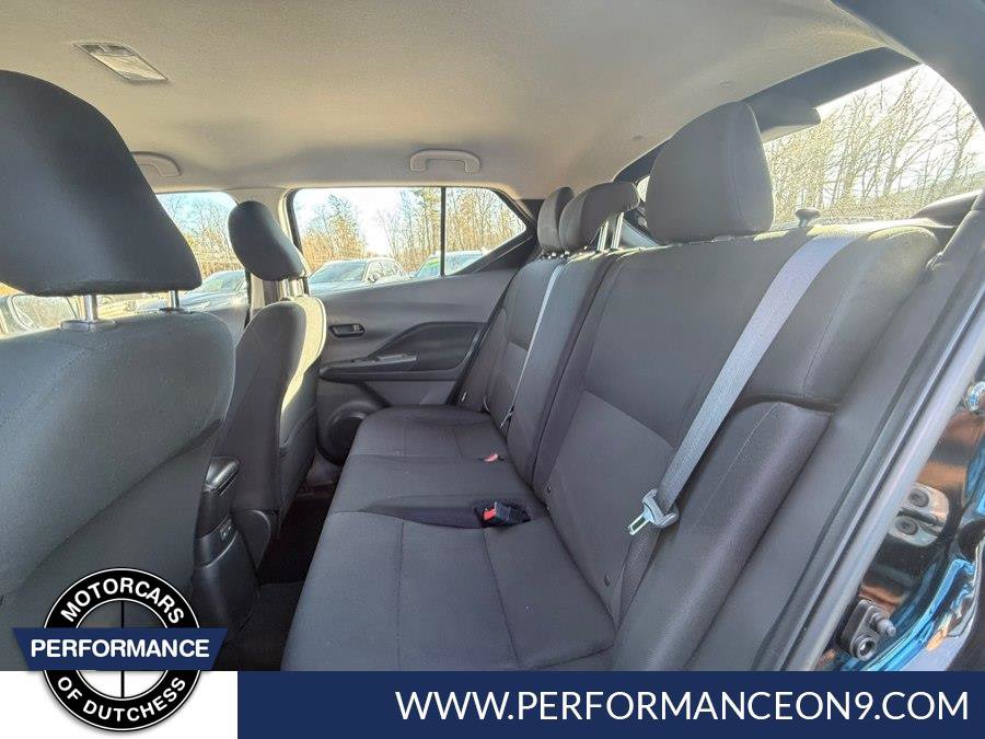 Used 2023 Nissan Kicks S FWD image 19