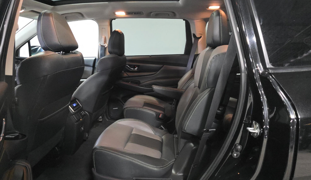 Used 2023 Subaru Ascent Onyx Edition Limited AWD/4WD image 19