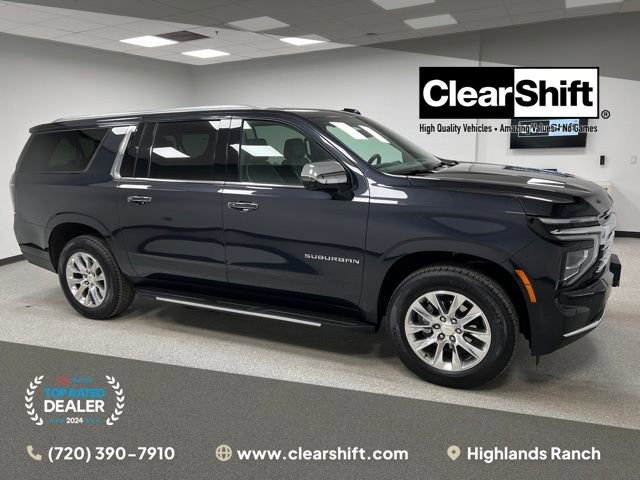 Used 2025 Chevrolet Suburban Premier image 1