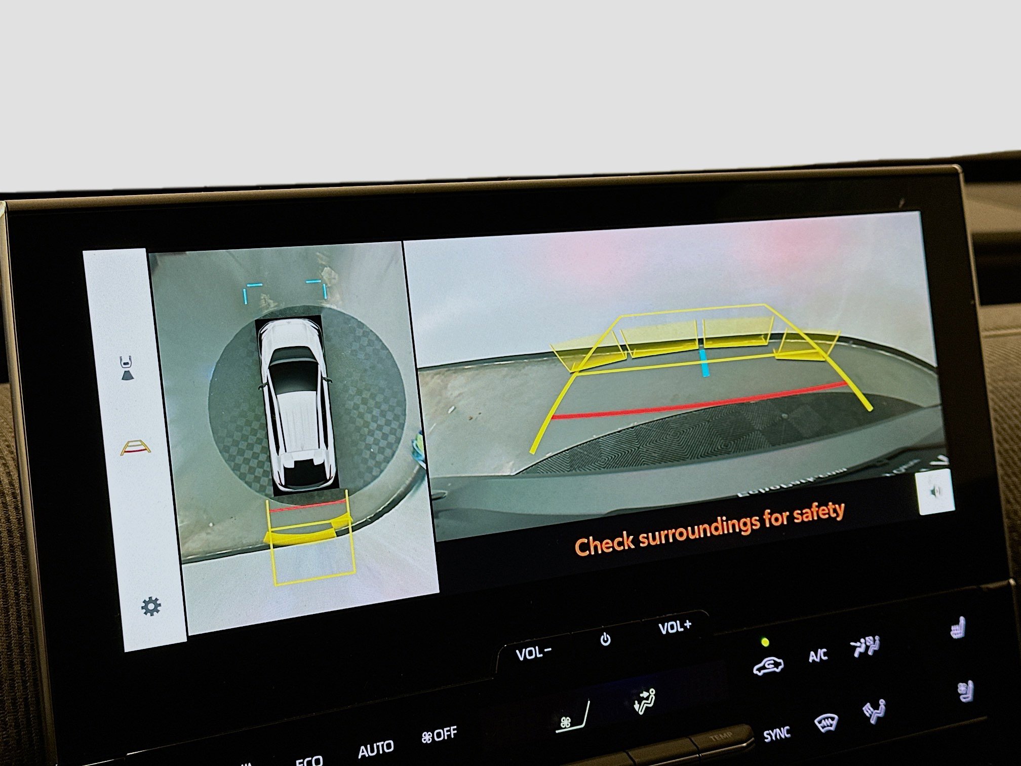 Used 2023 Toyota bZ4X Limited w/ Weather Package AWD/4WD image 23