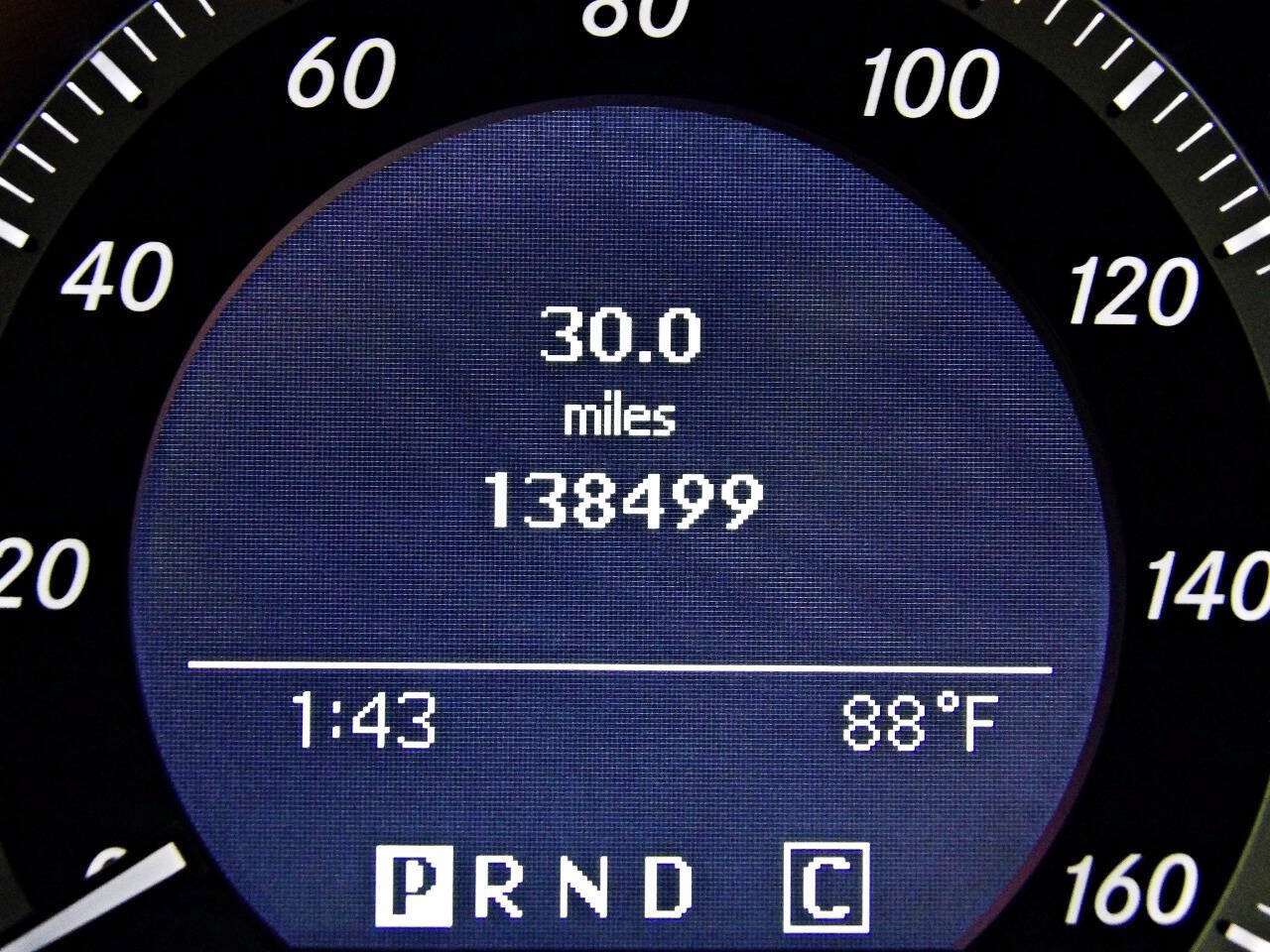Used 2010 Mercedes-Benz C 300 Sedan image 15