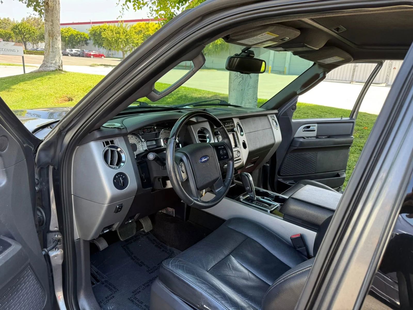 Used 2014 Ford Expedition Limited w/ Equipment Group 301A image 13