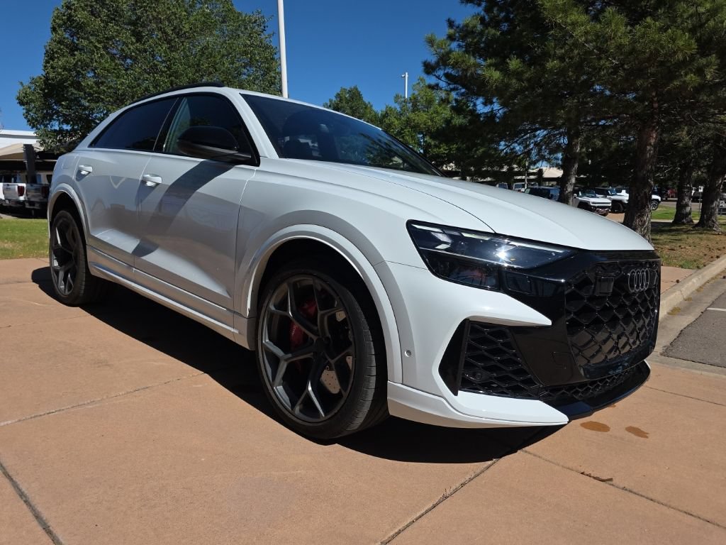 Used 2026 Audi RS Q8 performance AWD/4WD image 12