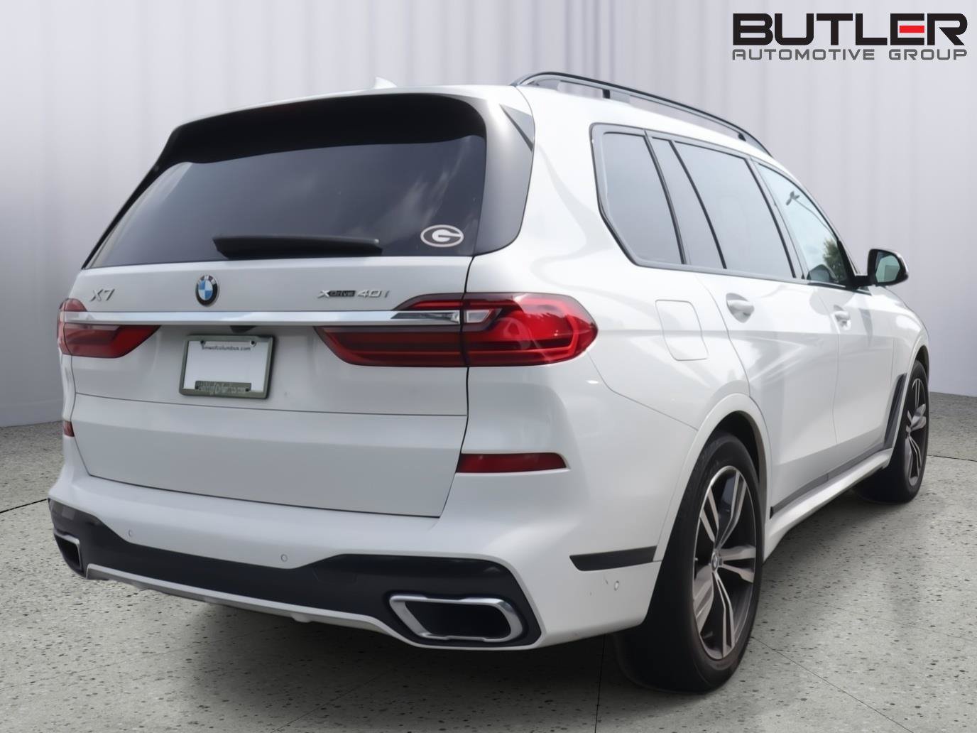 Used 2022 BMW X7 xDrive40i w/ M Sport Package AWD/4WD image 7