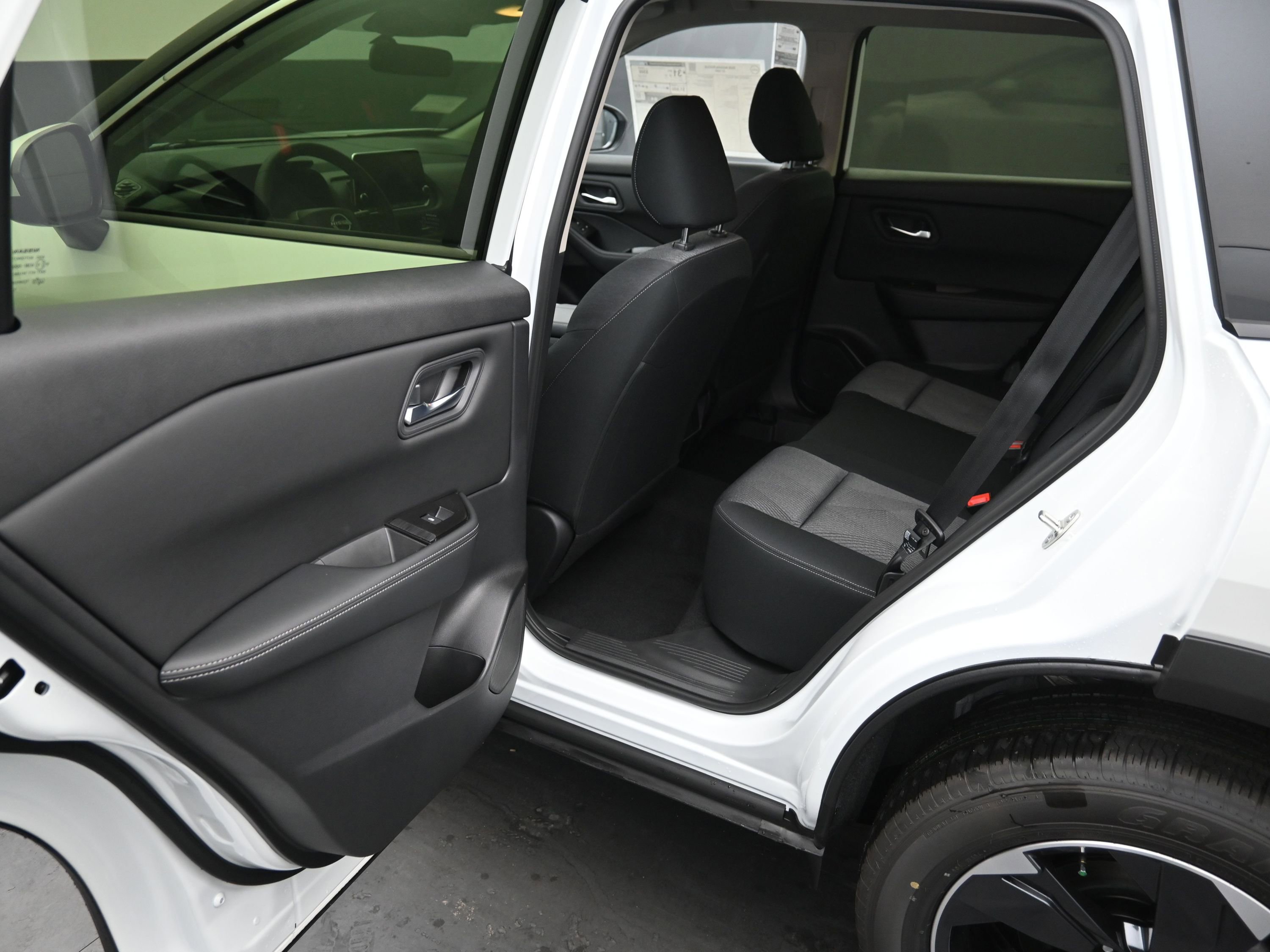 New 2026 Nissan Rogue SV image 11