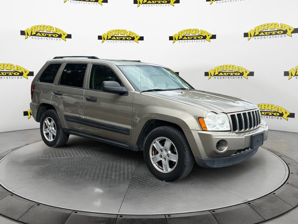 Used 2006 Jeep Grand Cherokee Laredo w/ Cargo Convenience Group RWD image 7