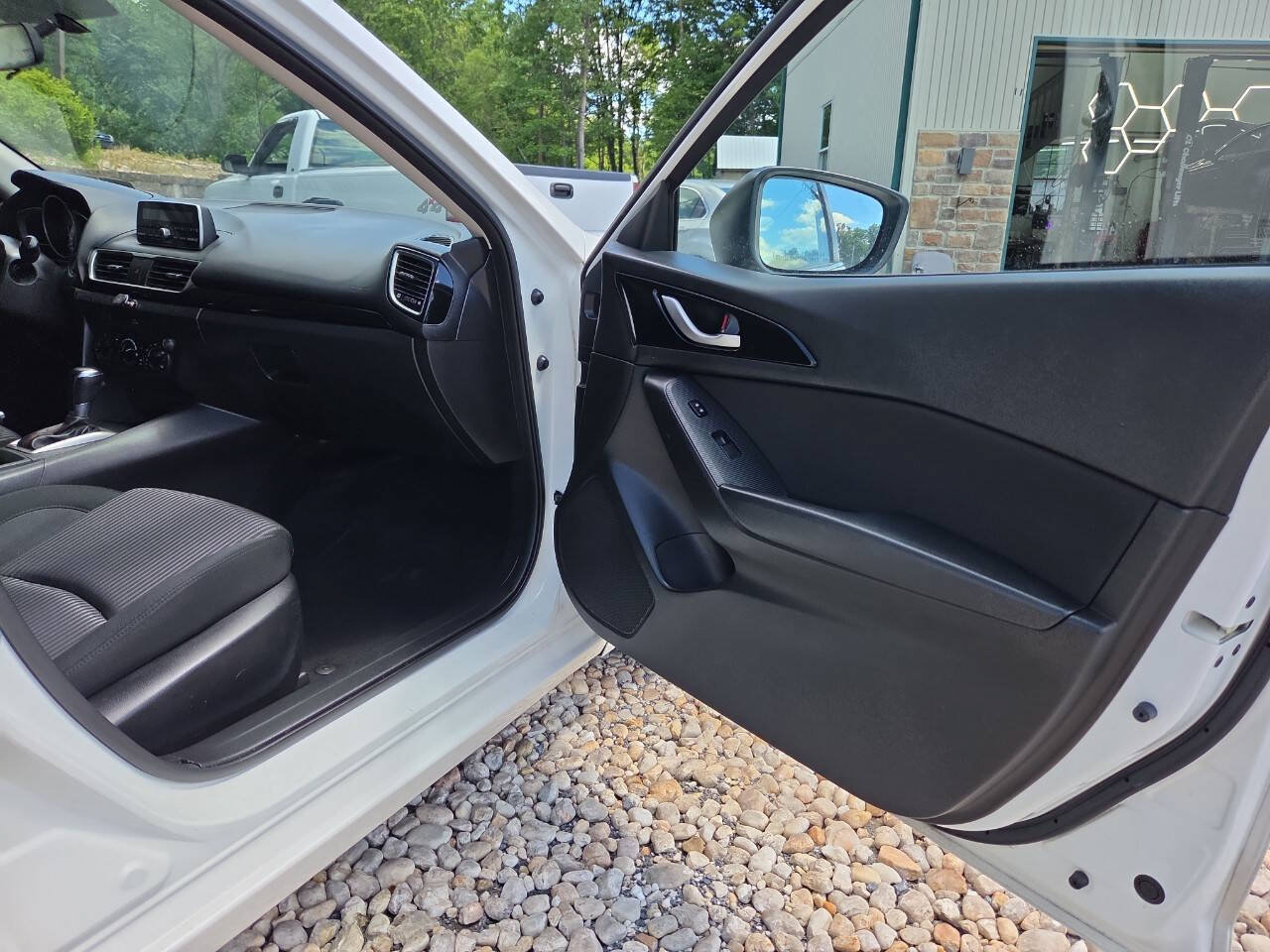 Used 2014 MAZDA MAZDA3 i Touring FWD image 22
