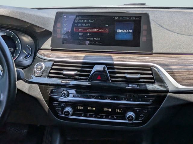 Used 2017 BMW 530i xDrive w/ Premium Package AWD/4WD image 16