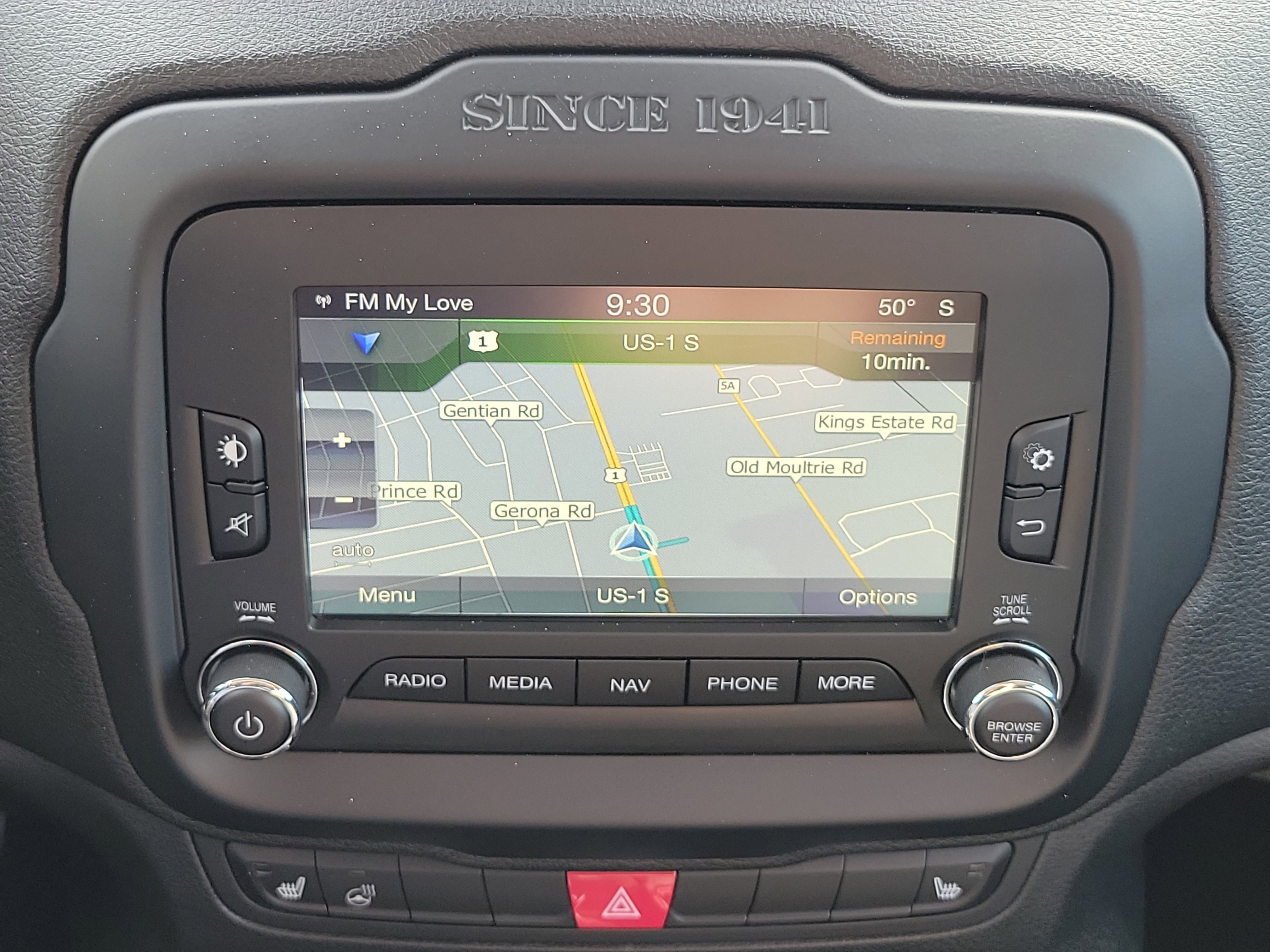 Used 2015 Jeep Renegade Latitude w/ Cold Weather Group II image 30