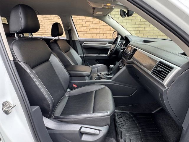 Used 2018 Volkswagen Atlas SE AWD/4WD image 6