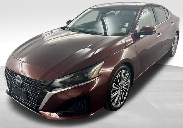 Used 2024 Nissan Altima 2.5 SL FWD image 4